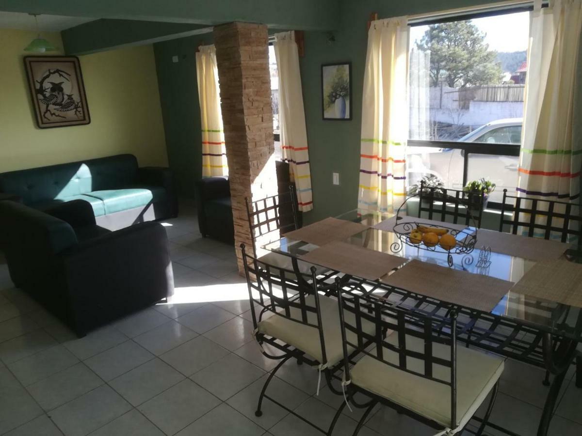 Villas La Quinta Креел Екстериор снимка