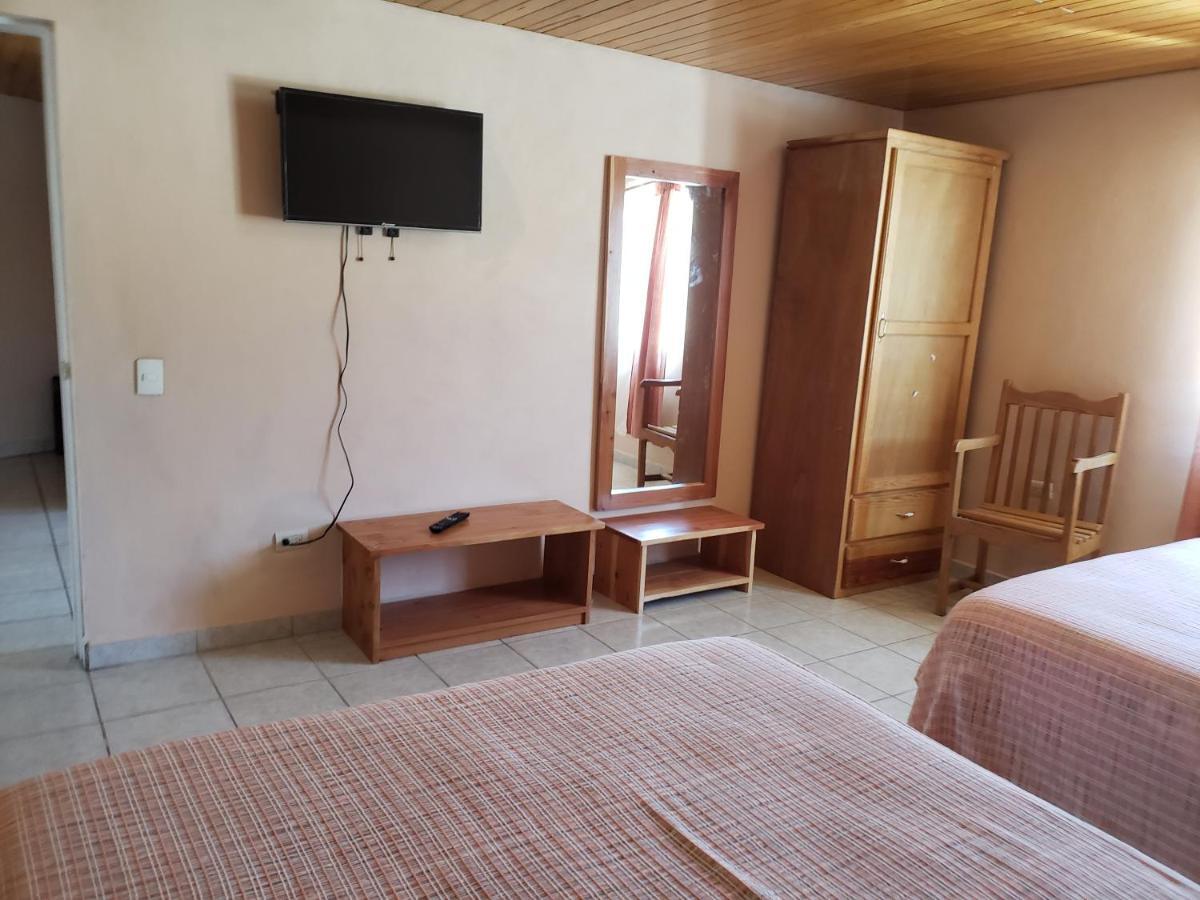Villas La Quinta Креел Екстериор снимка